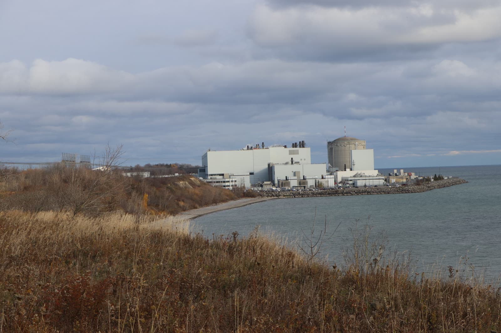 Nuclear generating station, Ontario